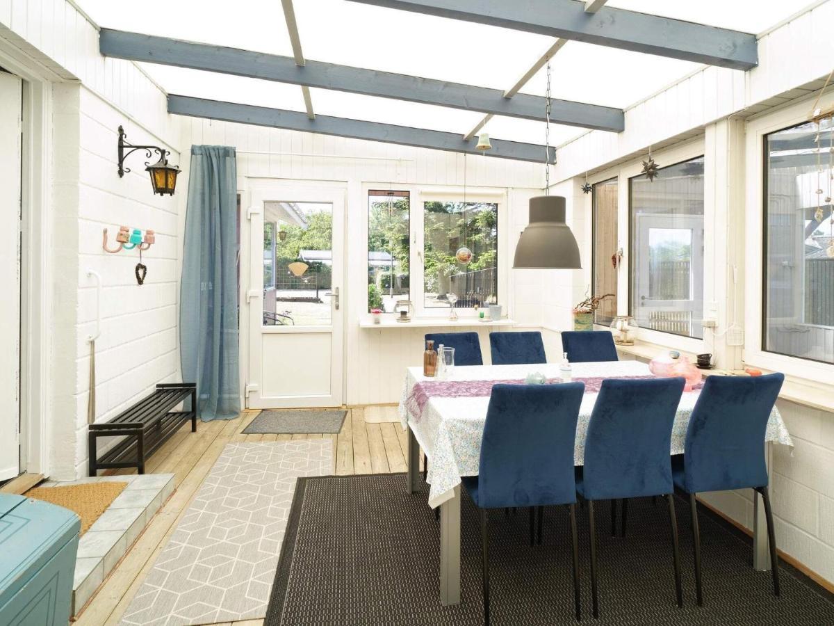 6 Person Holiday Home In Kors R Корсер Екстер'єр фото